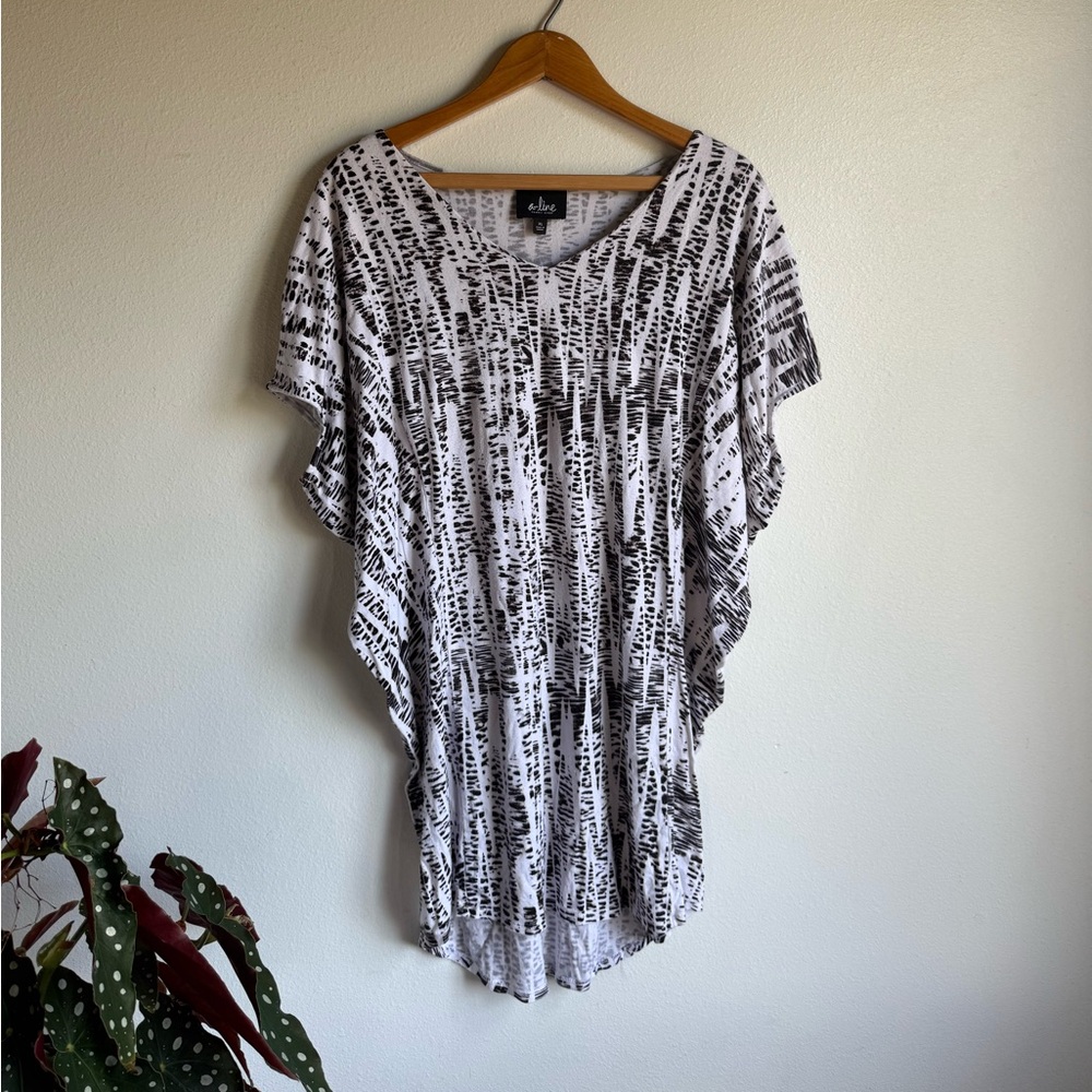 Women's Hawaiian A-line dress black and white size XL